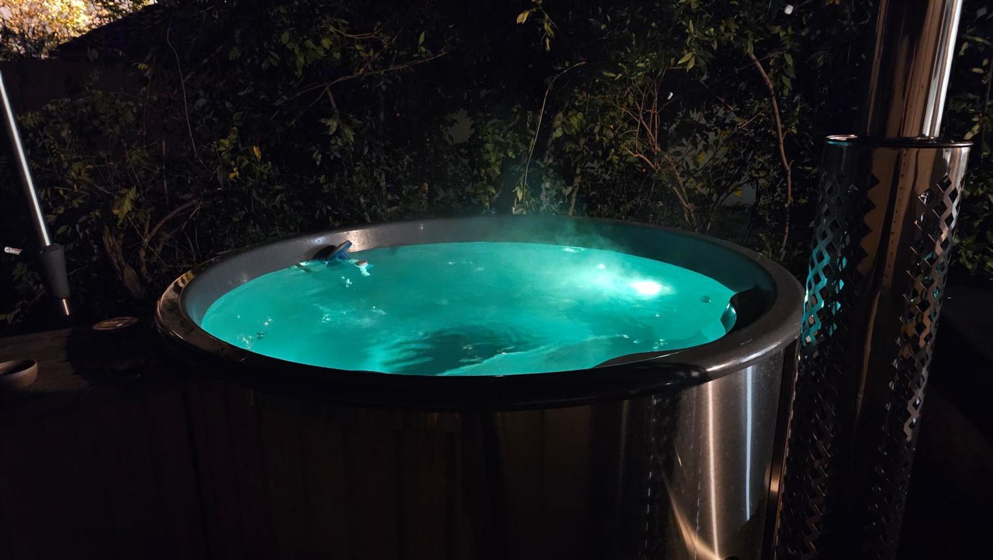 Bed To Rent - Maison Calme Avec Jacuzzi Sous Supplement Bordeaux Exterior photo